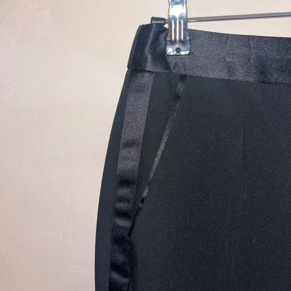 Zara Elegant Black Women's Tuxedo - Picture 5 of 12